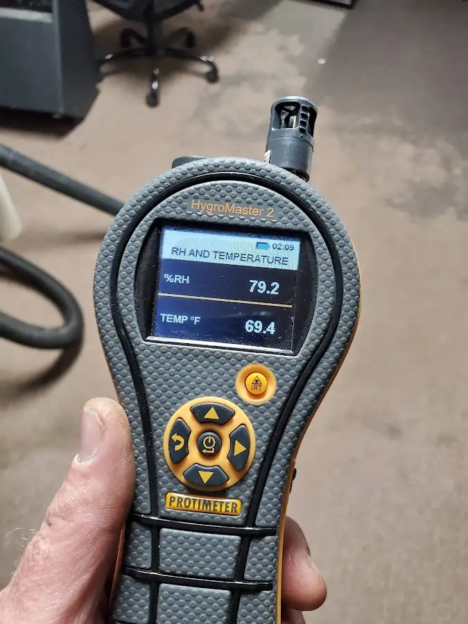 Moisture meter humidity assessment for Fire & Smoke Damage Restoration in Simpsonville
